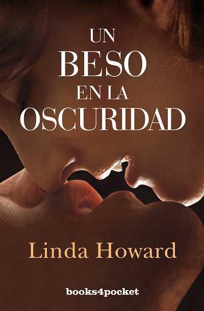 BESO EN LA OSCURIDAD, UN | 9788492801312 | HOWARD, LINDA