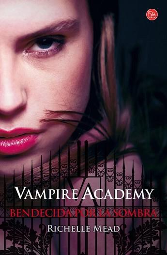 VAMPIRE ACADEMY | 9788466325837 | MEAD, RICHELLE | Llibreria L'Illa - Llibreria Online de Mollet - Comprar llibres online