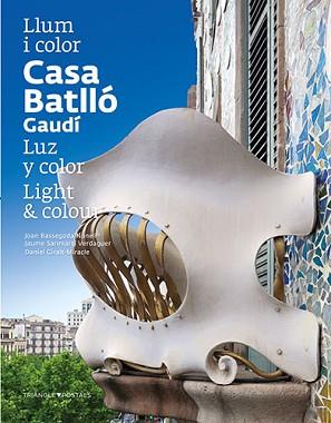 CASA BATLLÓ | 9788484784777 | PLA BOADA, RICARD/PUIG VENTURA, BIEL/VIVAS ORTIZ, PERE/BASSEGODA NONELL, JOAN/GIRALT-MIRACLE RODRÍGU | Llibreria L'Illa - Llibreria Online de Mollet - Comprar llibres online