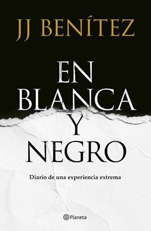 EN BLANCA Y NEGRO | 9788408257363 | BENÍTEZ, J. J. | Llibreria L'Illa - Llibreria Online de Mollet - Comprar llibres online