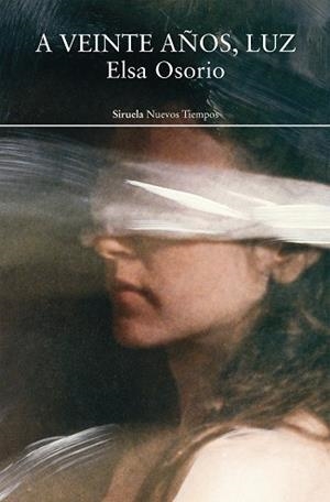 A VEINTE AÑOS LUZ | 9791388032738 | OSORIO, ELSA | Llibreria L'Illa - Llibreria Online de Mollet - Comprar llibres online