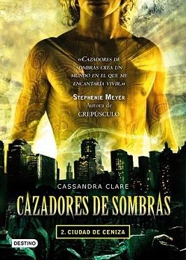 CAZADORES DE SOMBRAS 2. CIUDAD DE CENIZA | 9788408087533 | CASSANDRA, CLARE | Llibreria L'Illa - Llibreria Online de Mollet - Comprar llibres online
