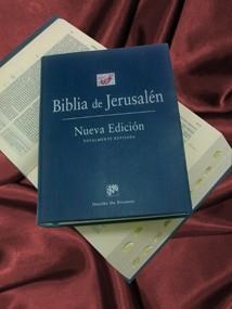 BIBLIA DE JERUSALEM | 9788433023216 | ESCUELA BÍBLICA ARQUEOLÓGICA DE JERUSALÉN | Llibreria L'Illa - Llibreria Online de Mollet - Comprar llibres online